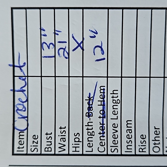 Era Vanity granny square crochet crop halter top - Picture 8 of 8